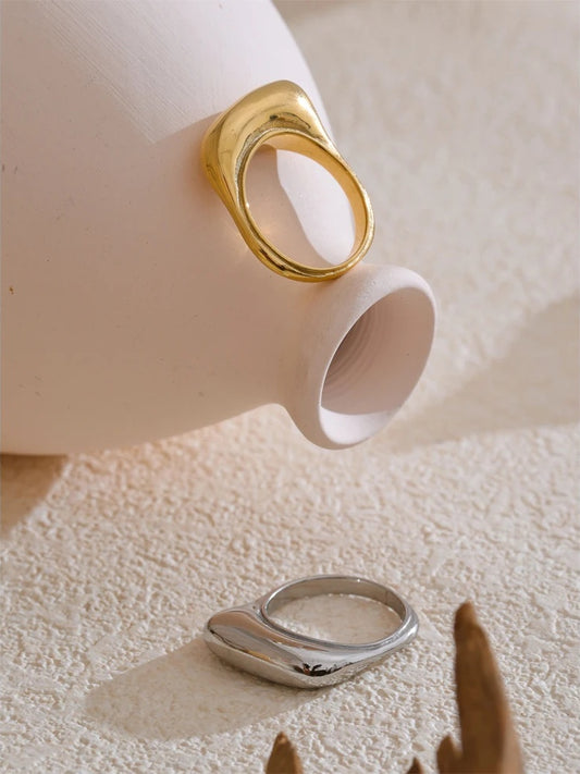Minimalist casting modern waterproof fashion ring - product image