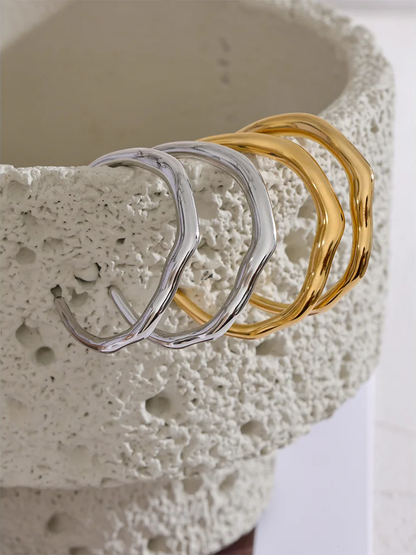 Minimalist contemporary chic waterproof hoop earrings - product image