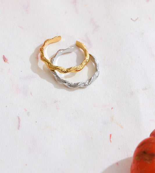 Minimalist hammer twisted open adjustable ring - product image