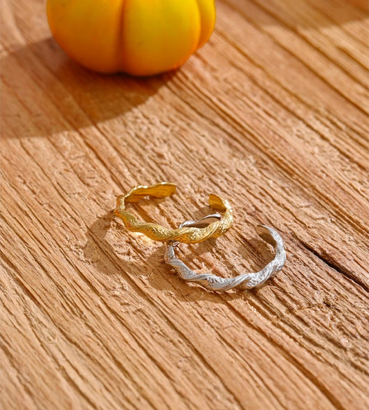 Minimalist hammer twisted open adjustable ring - product image