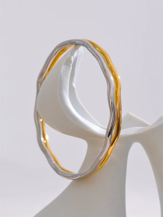 Minimalist hammered minimalist bangle bracelet - product image
