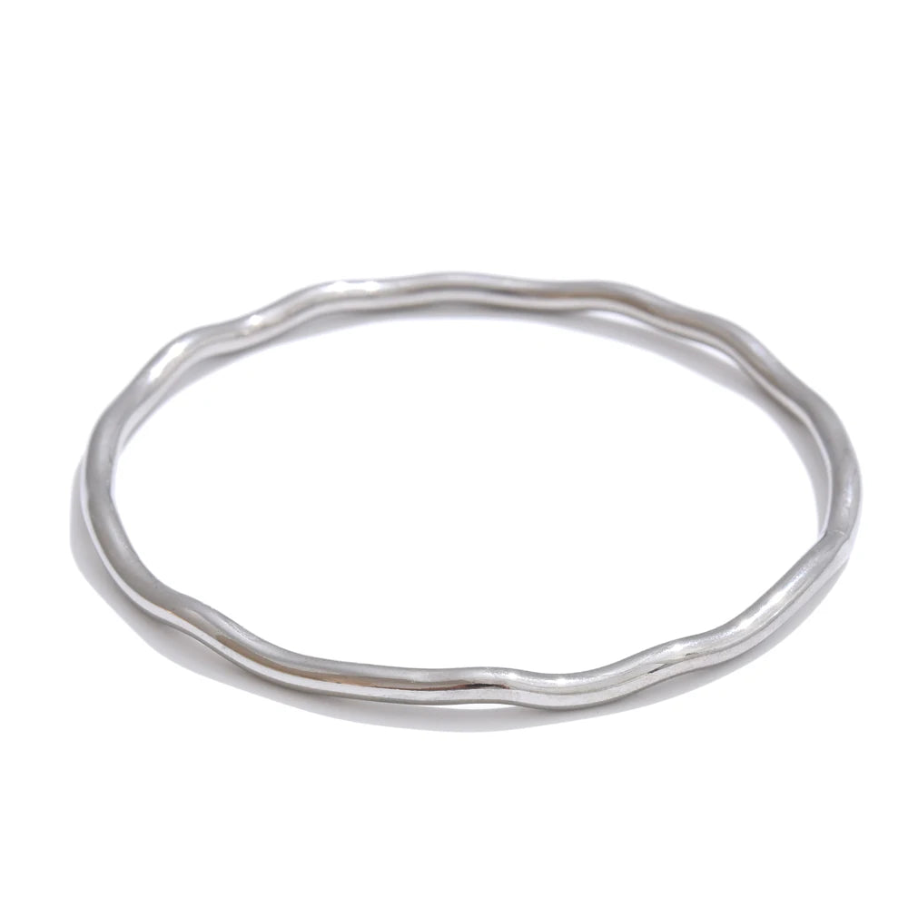Minimalist hammered minimalist bangle bracelet - product image