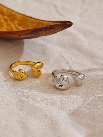 Minimalist heart adjustable open metal ring - product image