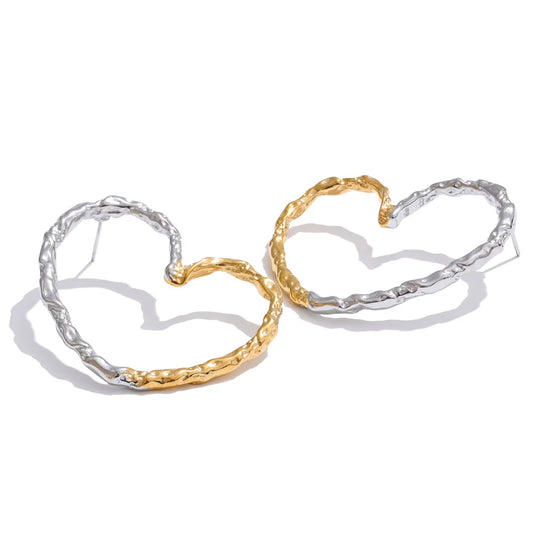 Minimalist heart stainless steel stud earrings - product image