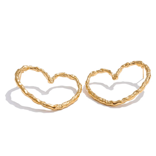 Minimalist heart stainless steel stud earrings - product image