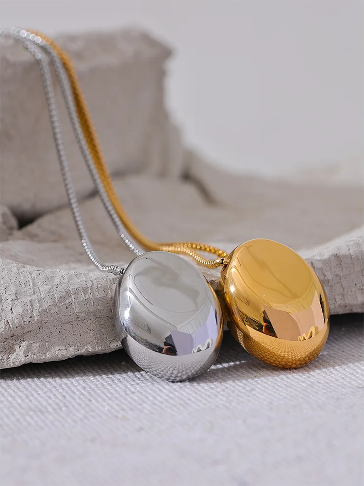 Minimalist long oval pendant unisex necklace - product image