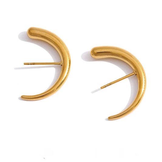 Minimalist metal texture stud earrings - product image