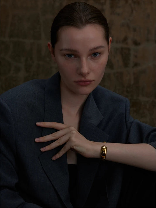 Minimalist round open cuff gold color women bracelet - product image