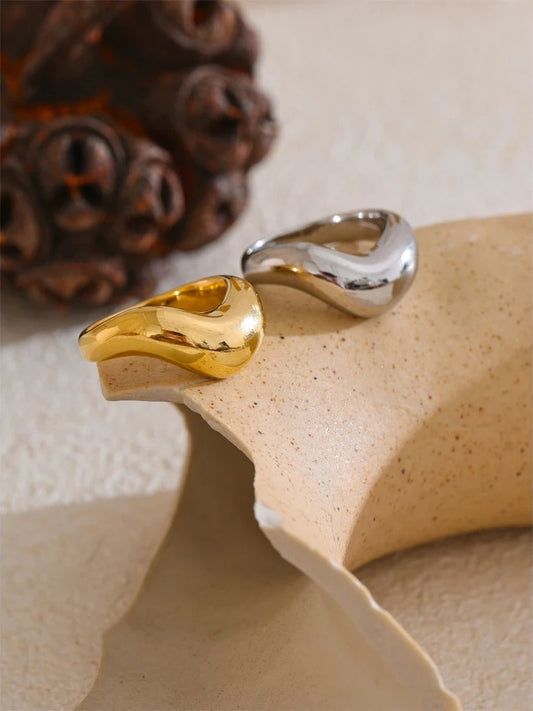 Minimalist smooth metal modern finger ring - product image