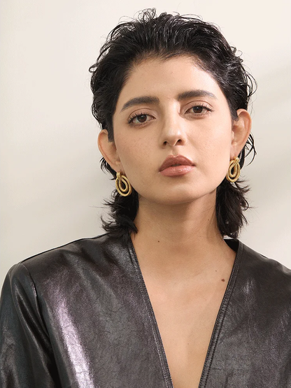 Minimalist snake stud earrings - product image