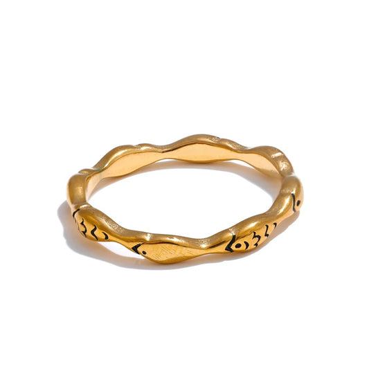 Minimalist stainless steel cute fish ring - product image
