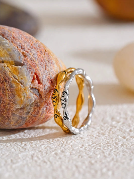 Minimalist stainless steel cute fish ring - product image