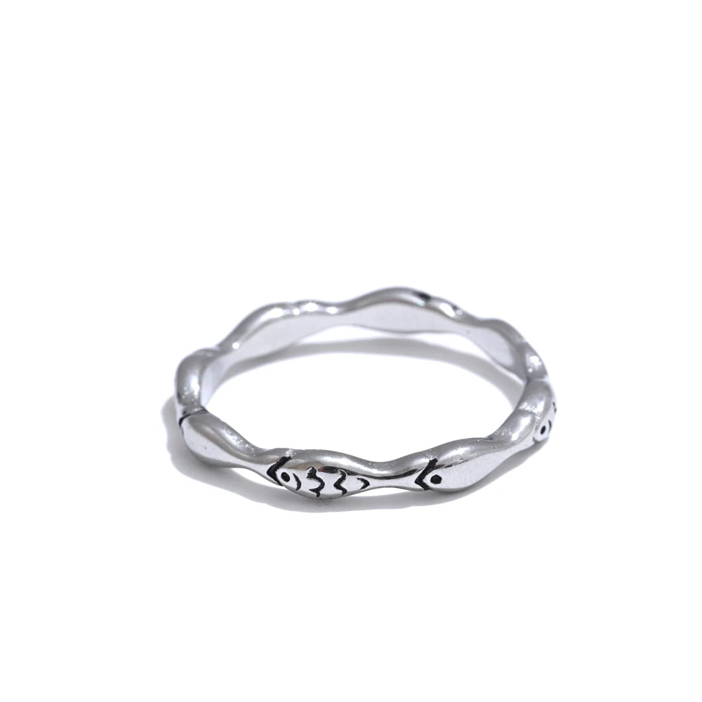 Minimalist stainless steel cute fish ring - product image