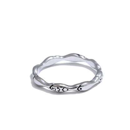 Minimalist stainless steel cute fish ring - product image