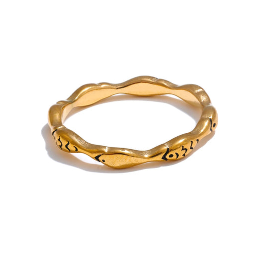 Minimalist stainless steel cute fish ring - product image