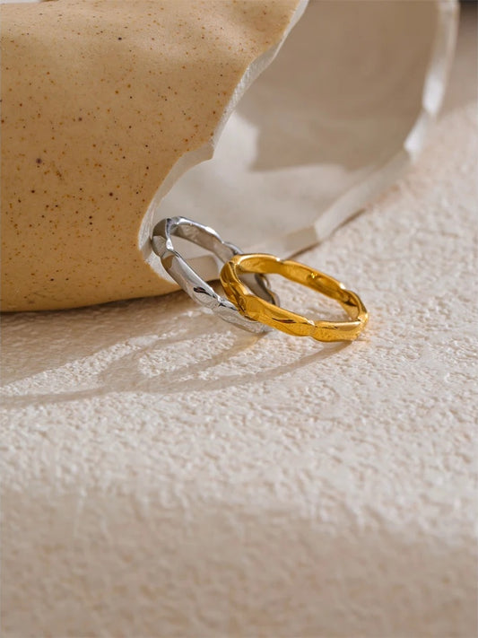 Minimalist thin casting abstract ring - product image