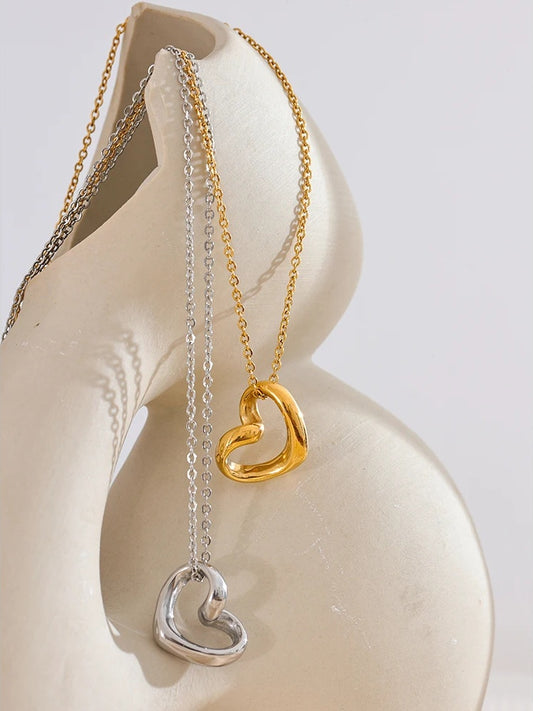Minimalist twisted heart love pendant necklace - product image