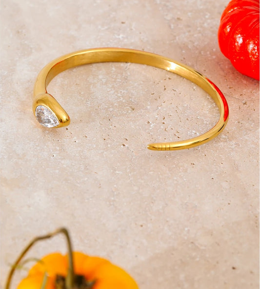 Minimalist zirconia snake shape cuff bracelet - product image