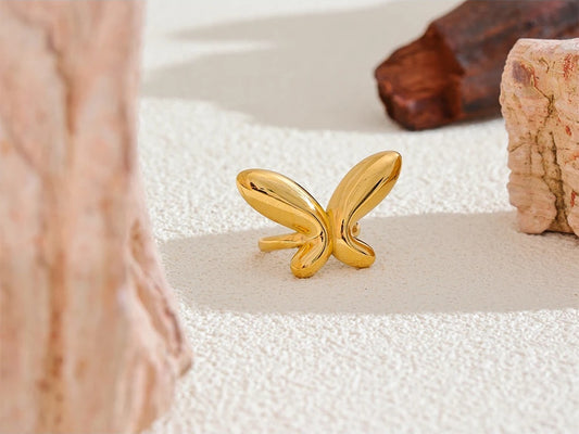 Minimalistic sleek butterfly texture open ring - product image