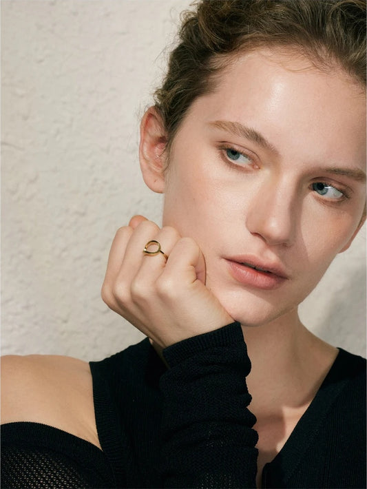 Modern hollow adjustable c-shape finger ring - product image