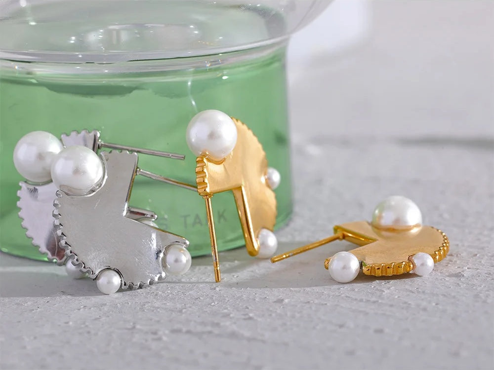 Modern round hoop imitation pearl earrings - product image