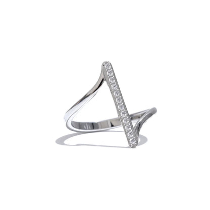 Modern twisted cz chic minimalist ring - product image