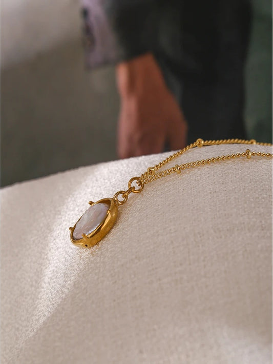Natural pearl contemporary pendant necklace women - product image