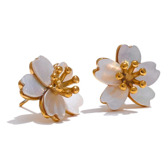 Natural shell flower daily stud earrings - product image