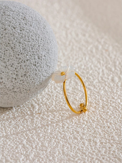 Natural shell flower open adjustable ring - product image