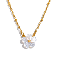 Natural Shell Flower Pendant Chain Necklace