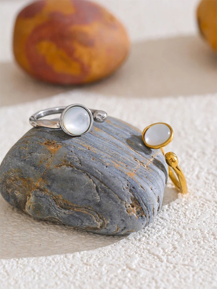 Natural shell fritillary modern fashion ring - product image
