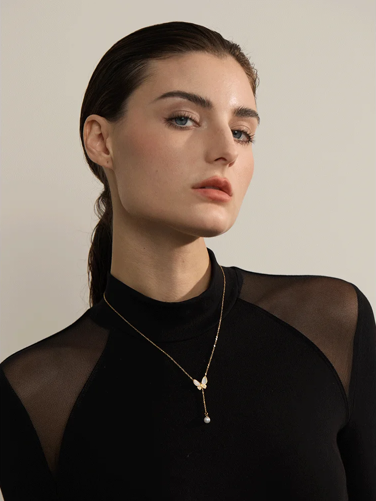 Natural shell zircon butterfly pendant necklace - product image