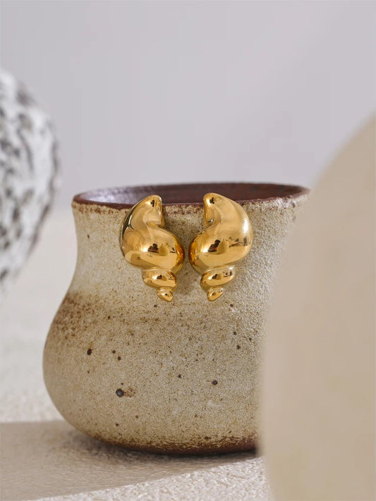 Ocean element metal texture conch stud earrings - product image