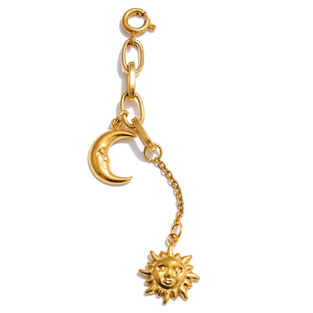 Ocean shell chest chain drop charm pendant - product image