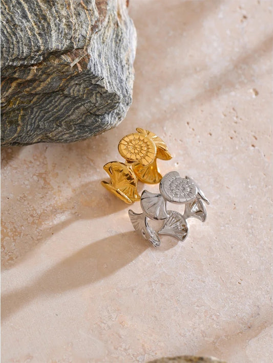 Ocean shell conch open adjustable ring - product image