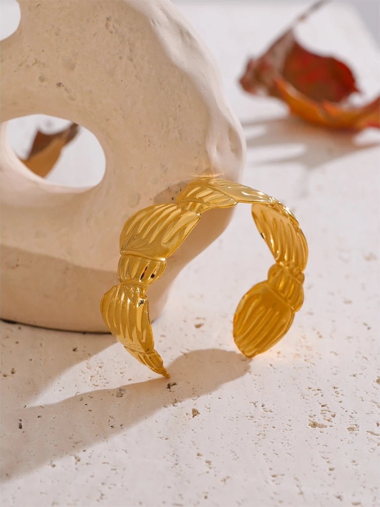 Ocean style conch abstract cuff bracelet - product image