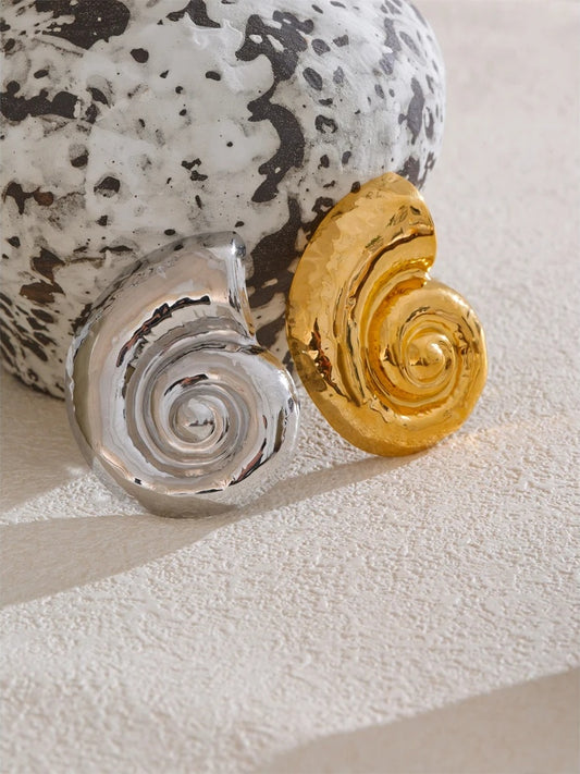 Ocean style metal conch brooch pin - product image
