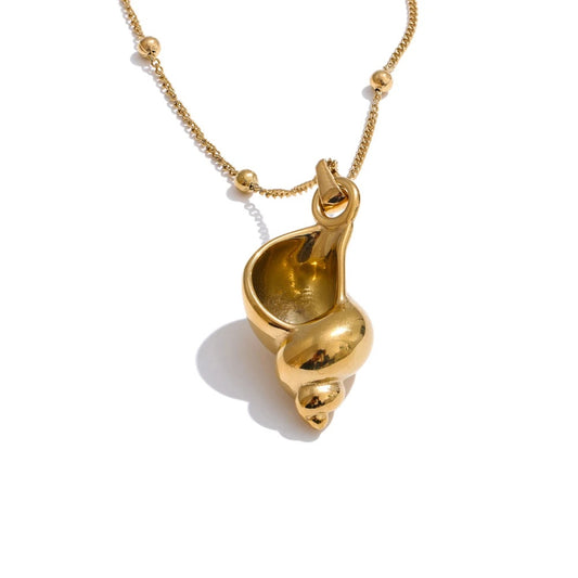 Ocean style metal conch pendant necklace - product image