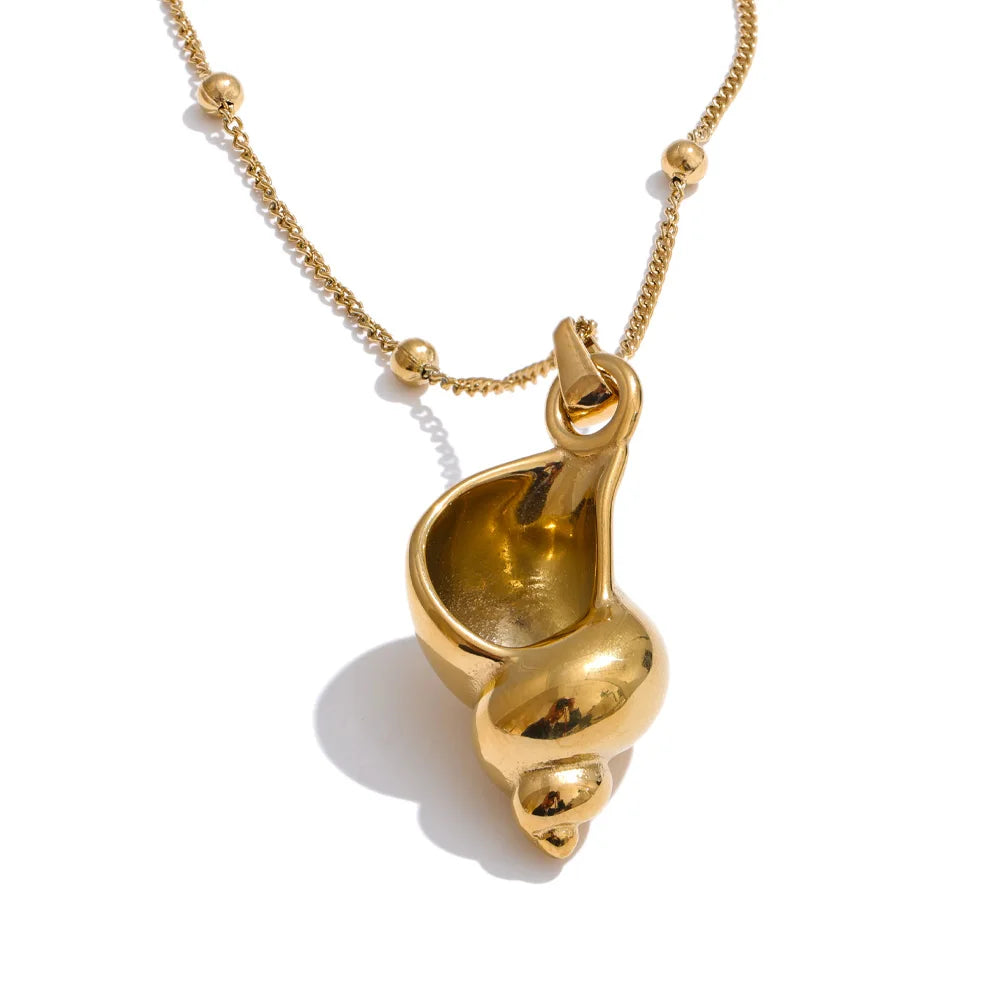 Ocean style metal conch pendant necklace - product image
