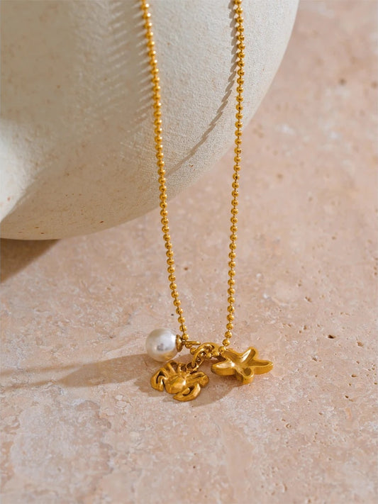 Ocean style pearl starfish crab pendant necklace - product image