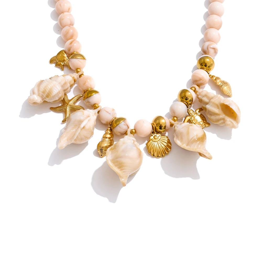 Ocean style resin conch shell pendant necklace - product image