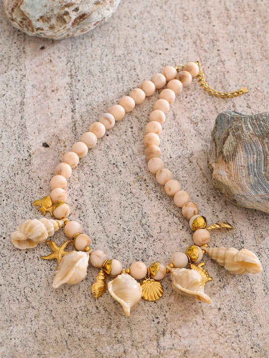 Ocean style resin conch shell pendant necklace - product image