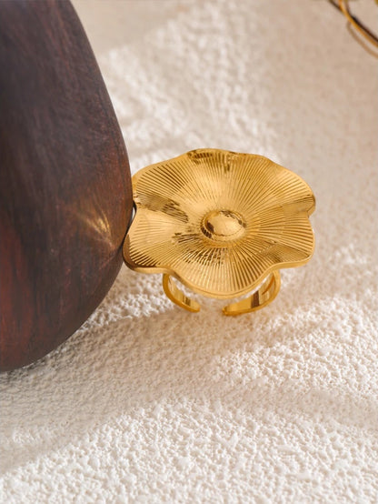 Open big stylish modern adjustable finger ring - product image
