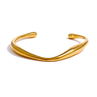 Opening Contemporary Minimalist Texture Wrist Bracelet