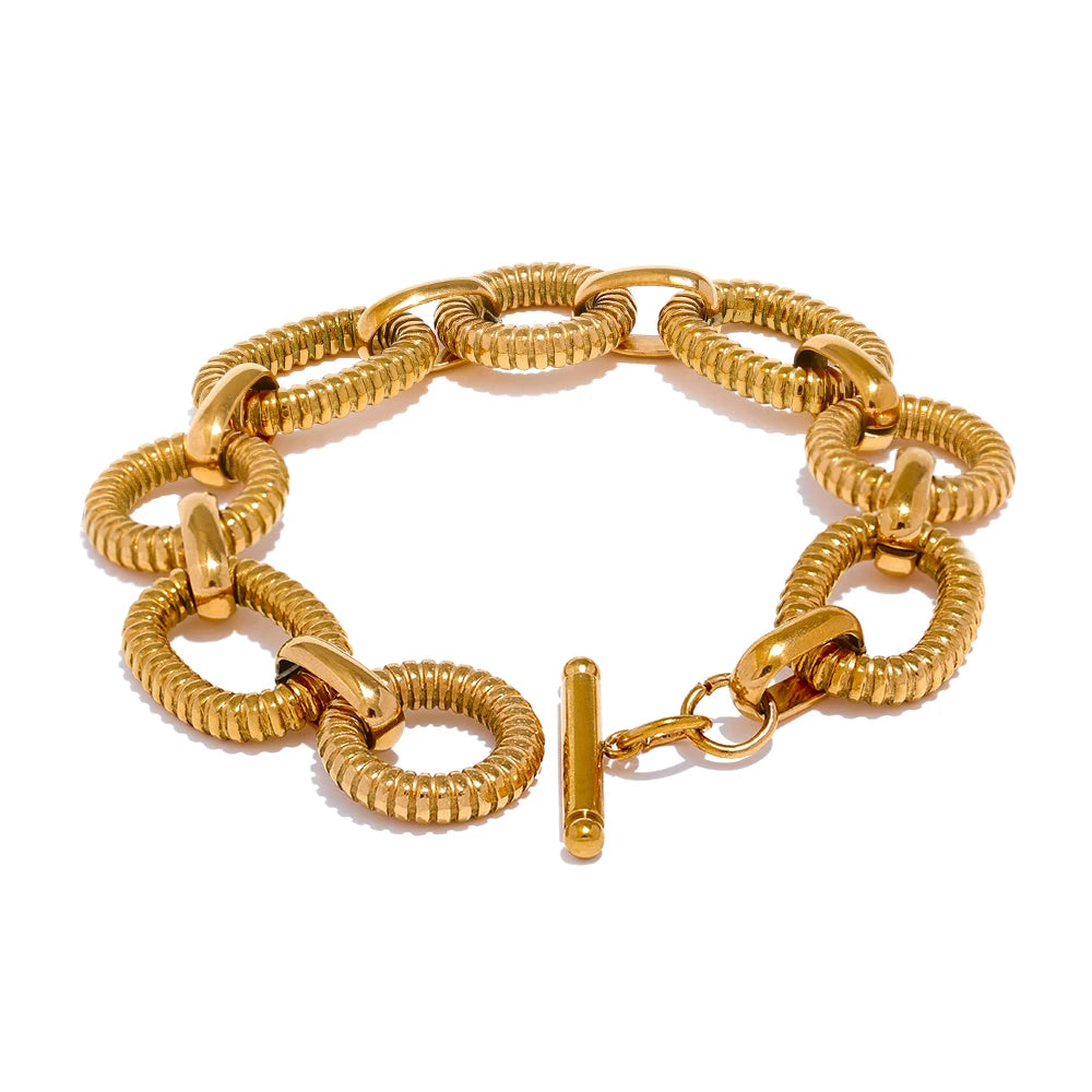 Oval chain toggle clasp unisex statement bracelet - product image