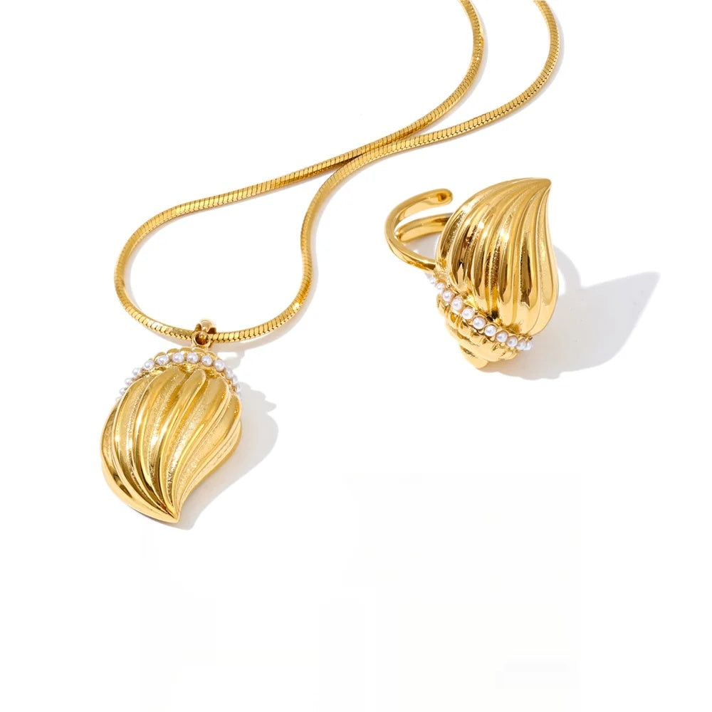 Pearls conch pendant necklace ring set - product image