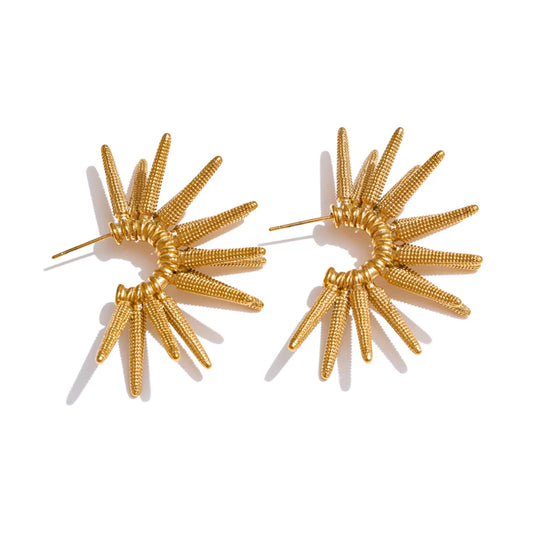 Personalized minimalist fashion huggie earrings - product image