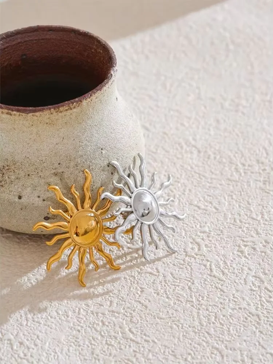 Popular metal sun brooch pin gold silver color - product image