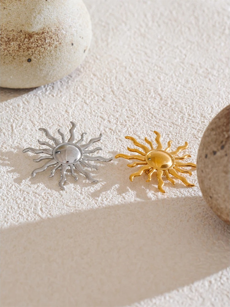 Popular metal sun brooch pin gold silver color - product image