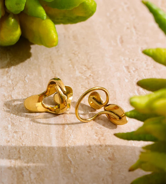 Red agate shell minimalist fashion ring - product image